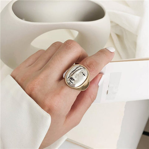 New retro large round portrait ring, geometric ring for both men and women, party accessories, gift ring