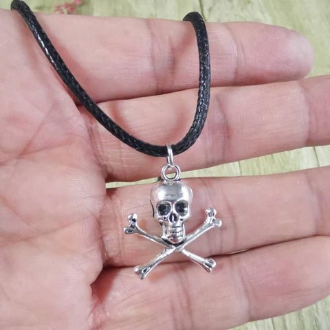 Fashion Skull Pendant Necklace For Women Vintage Black Leather Choker Steampunk Goth Gothic Charms Jewelry Accessories