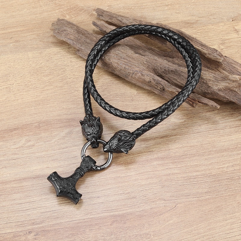 Vintage Black Thor Hammer Necklace for Men Viking Wolf Head Jewelry Friend Gift